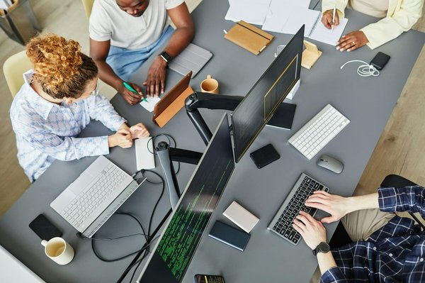 Comment choisir efficacement une entreprise informatique à Paris ?